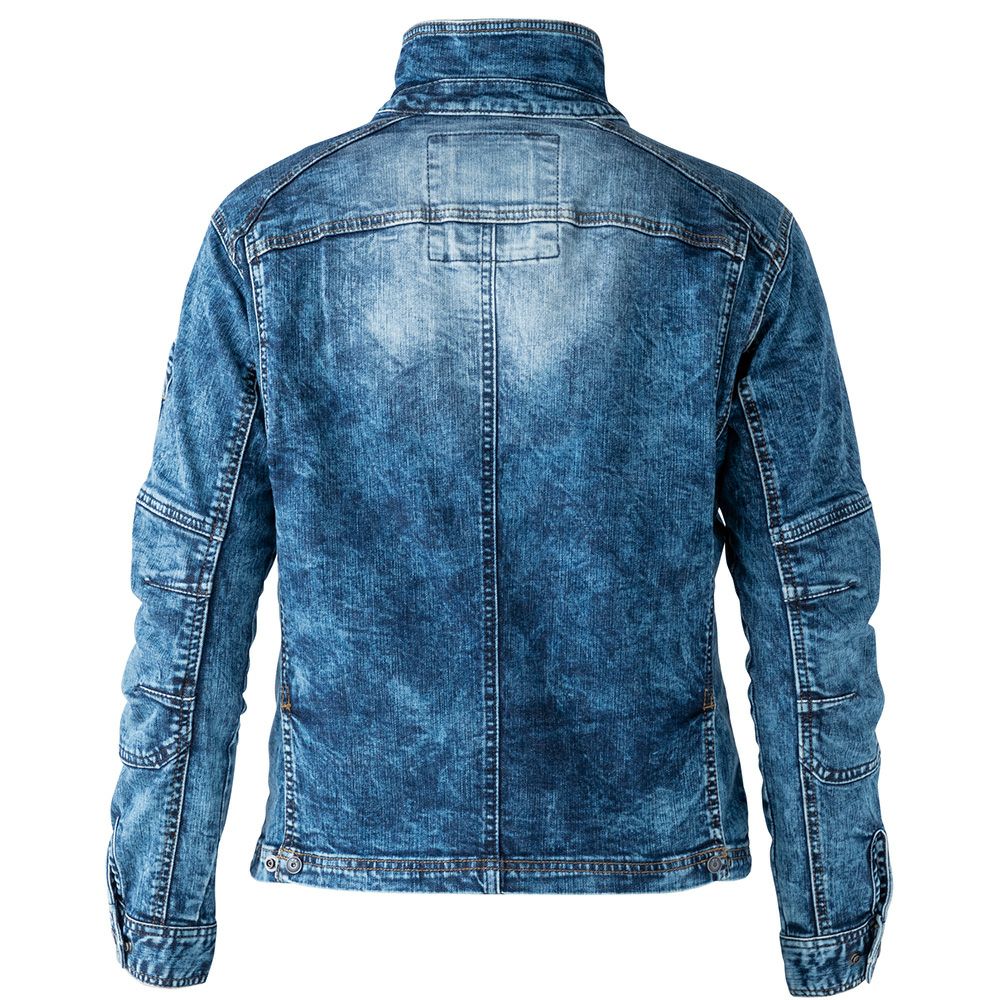 パウダーブルー