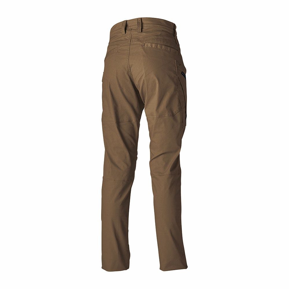 チャコールグレー