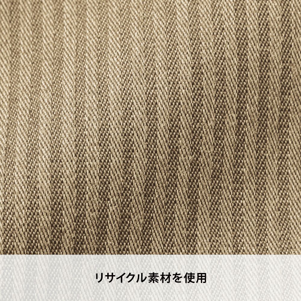 ベージュ