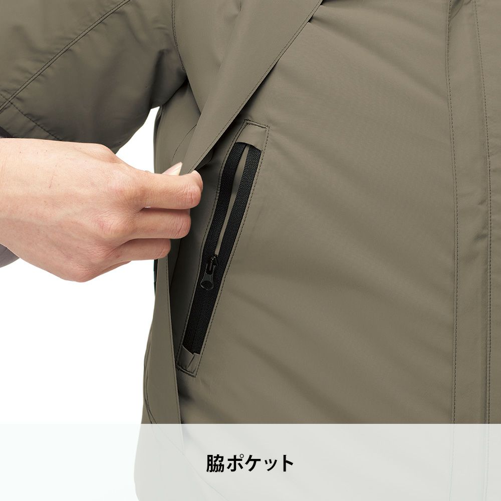 ブラック