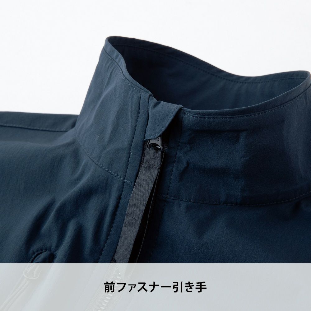 アーミーグリーン