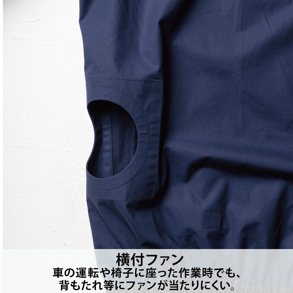 グレー