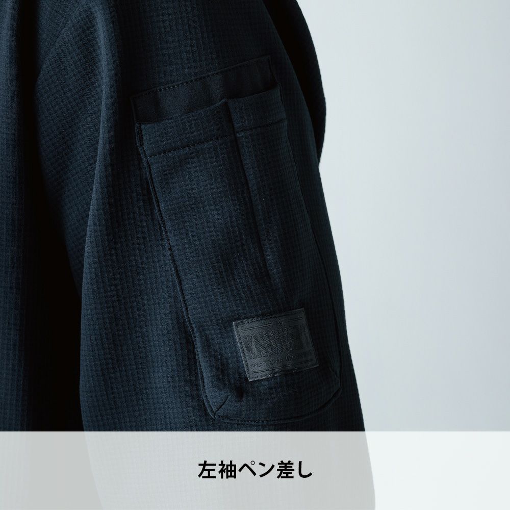 ブラック