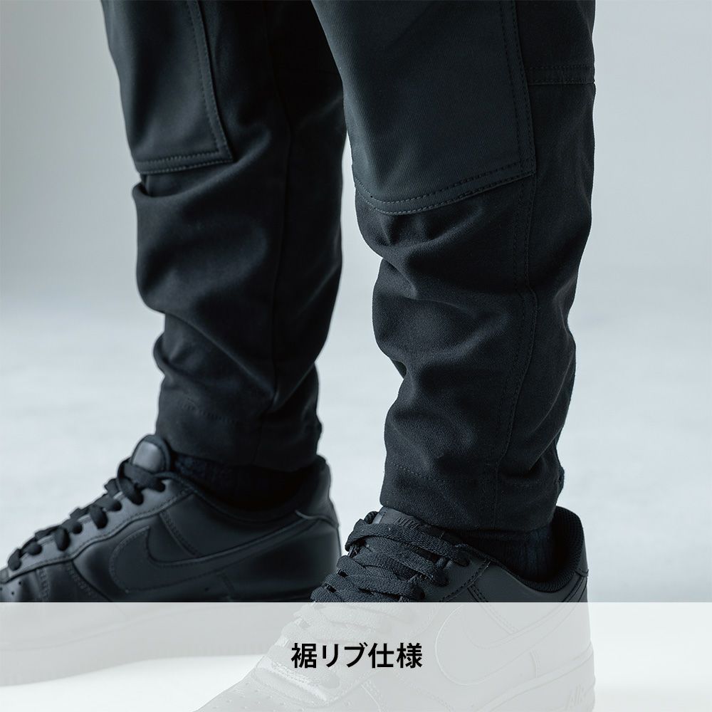 ブラック
