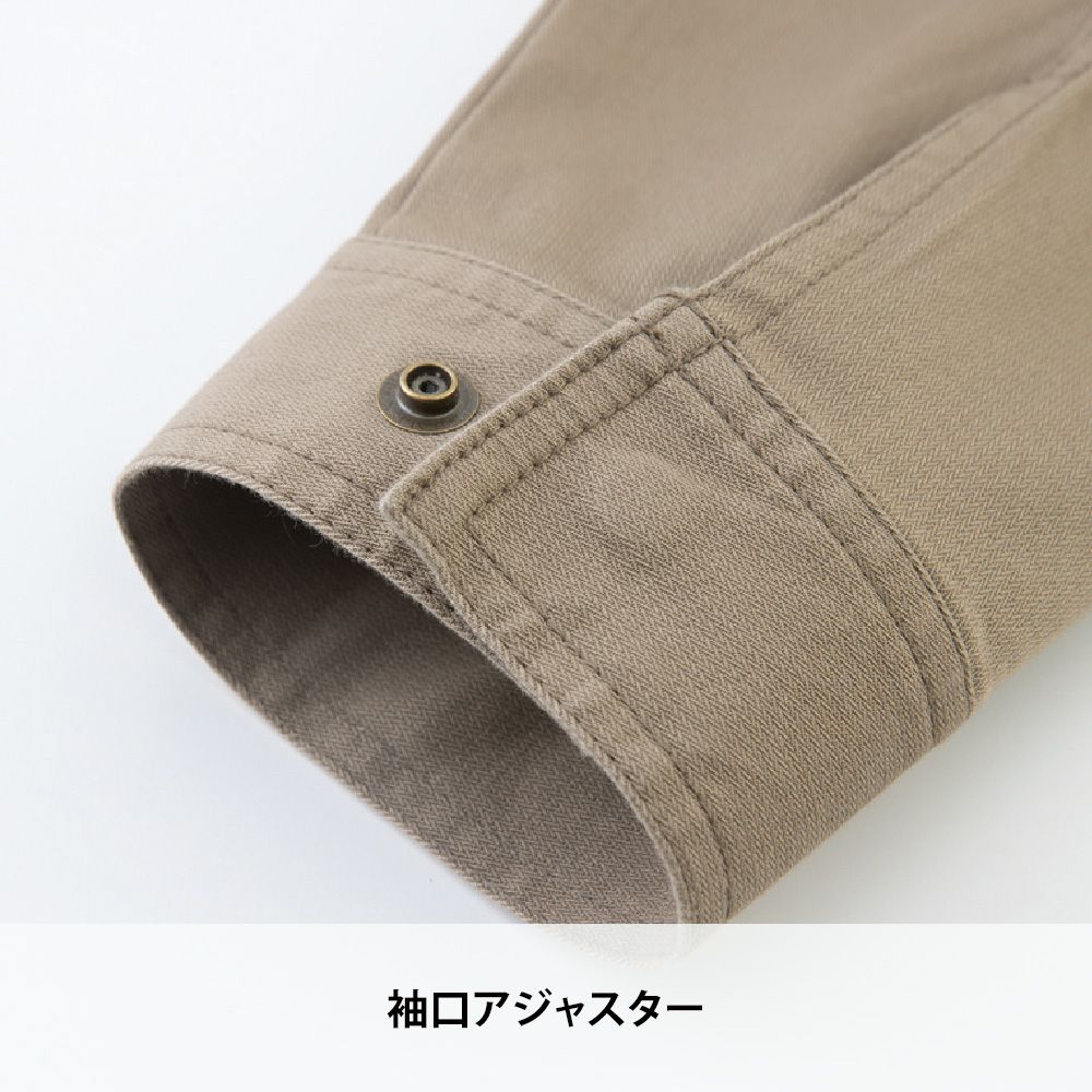 ネイビー