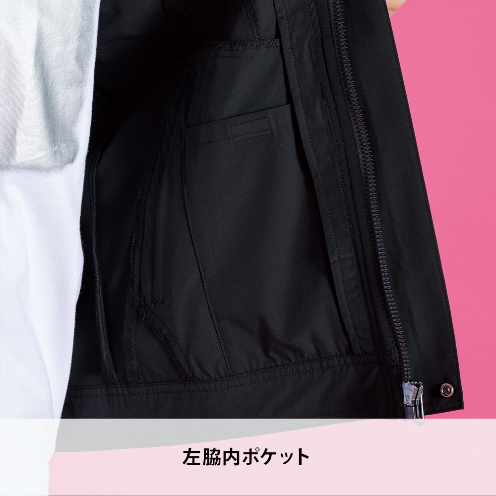 ブラック