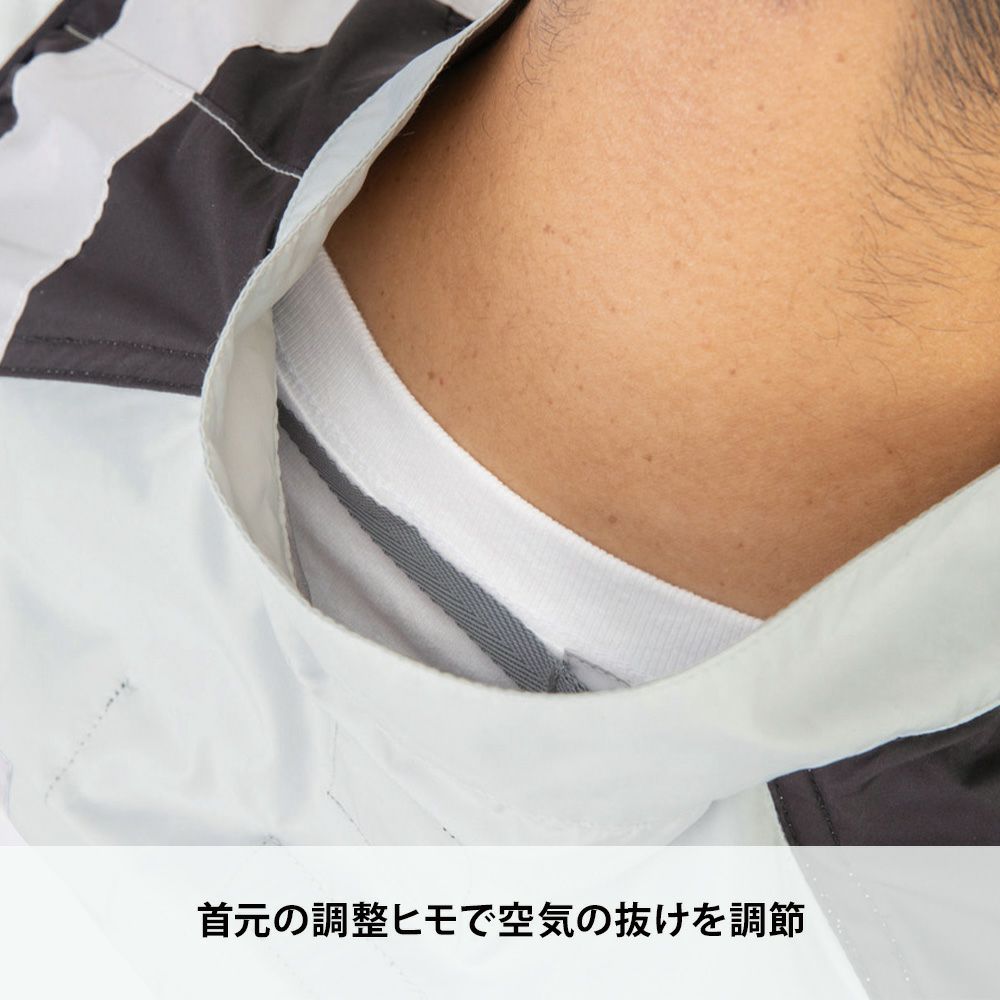 ディープネイビー