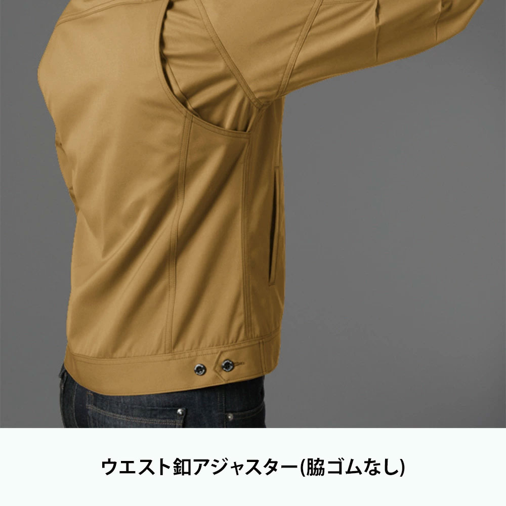 カーキ