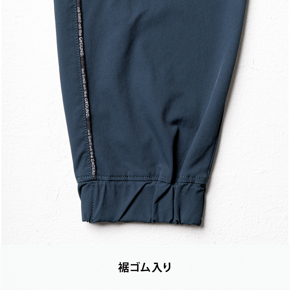 グレー