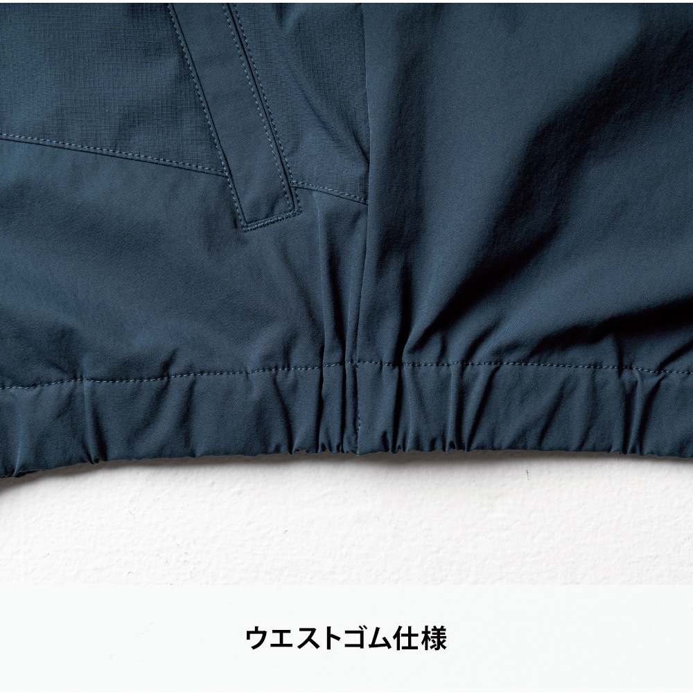 グレー