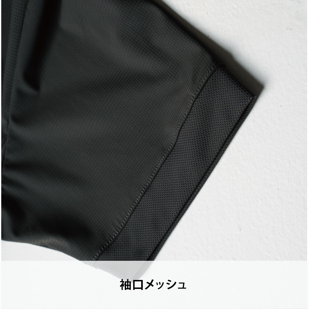チャコールグレー