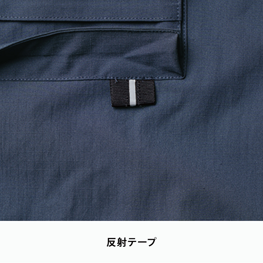 ネイビー