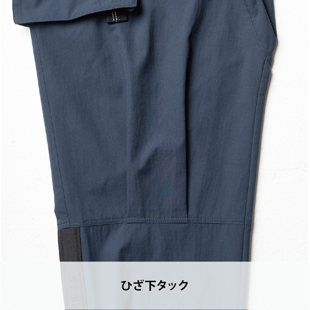 ネイビー